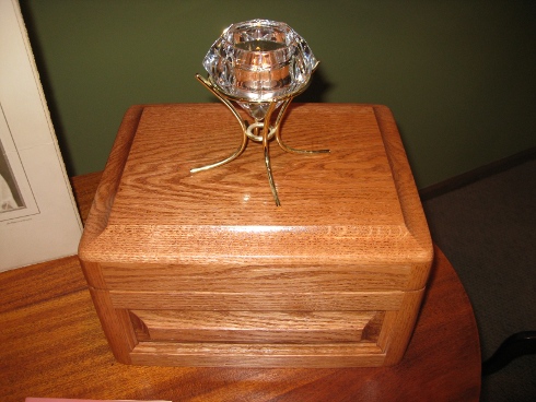 daisy laidig urn